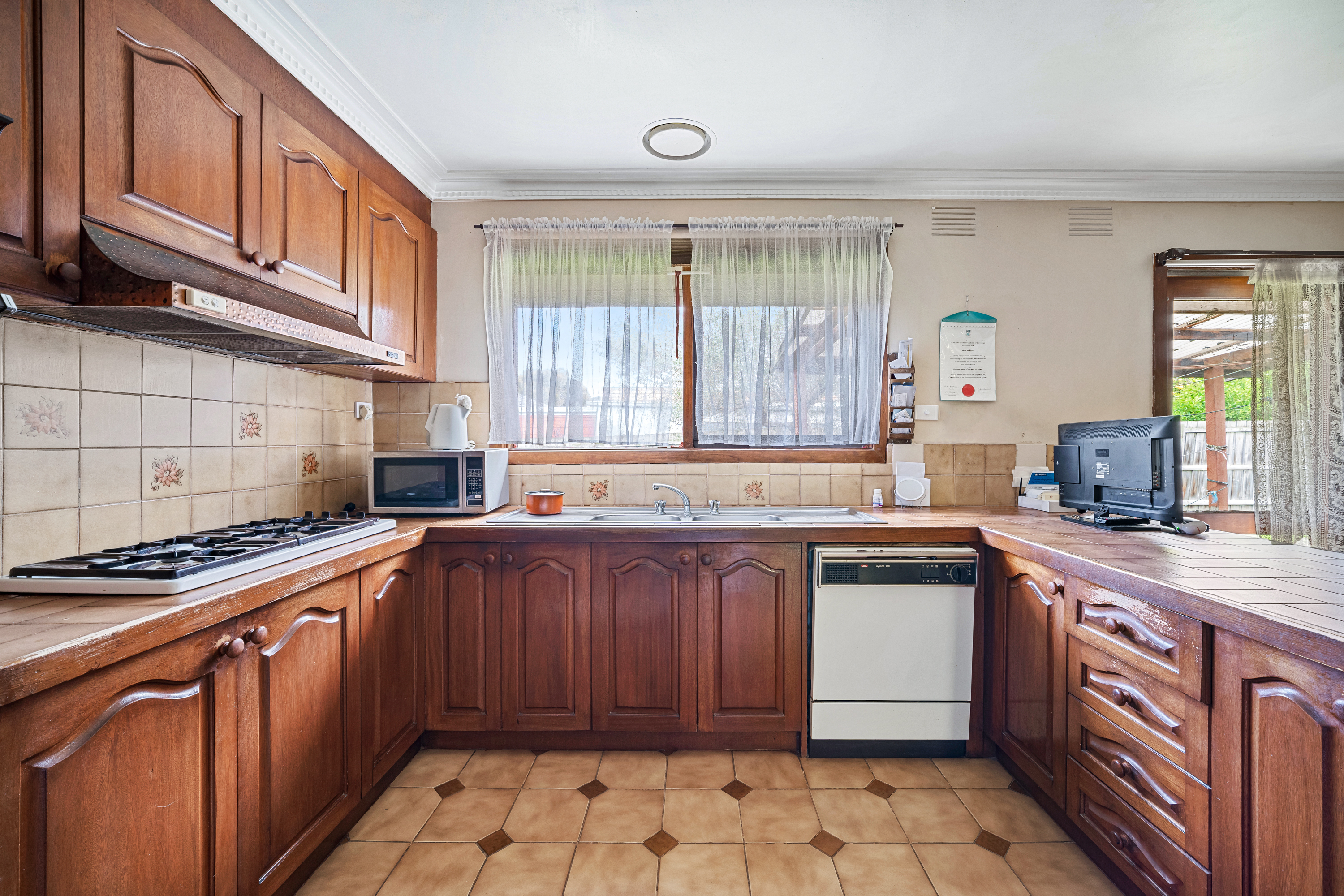 7 Mowbray Ct, Noble Park North VIC, Noble Park North - Thumbnail 6