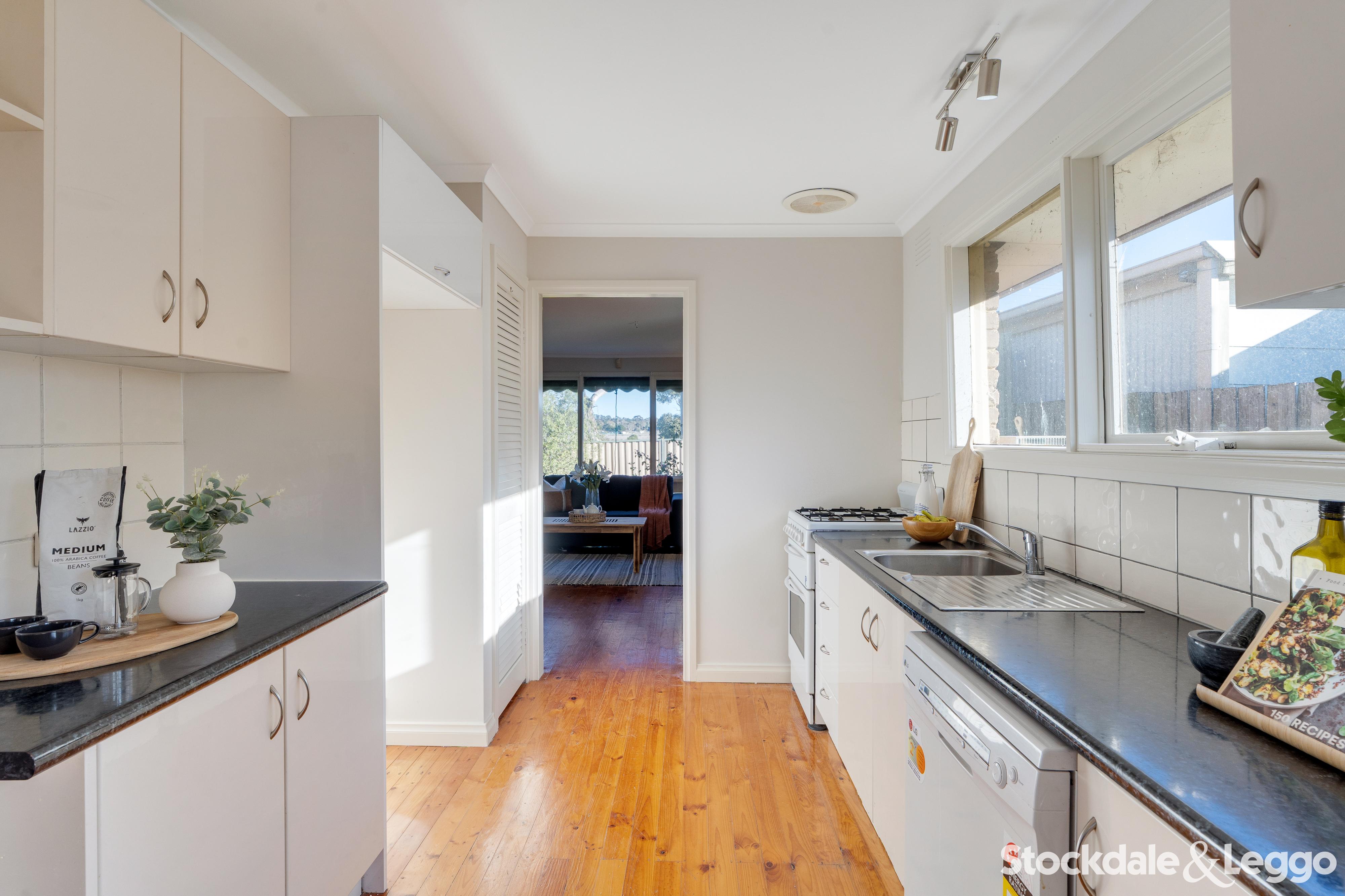 82 Wilsons Lane, Sunbury VIC, Sunbury - Thumbnail 5