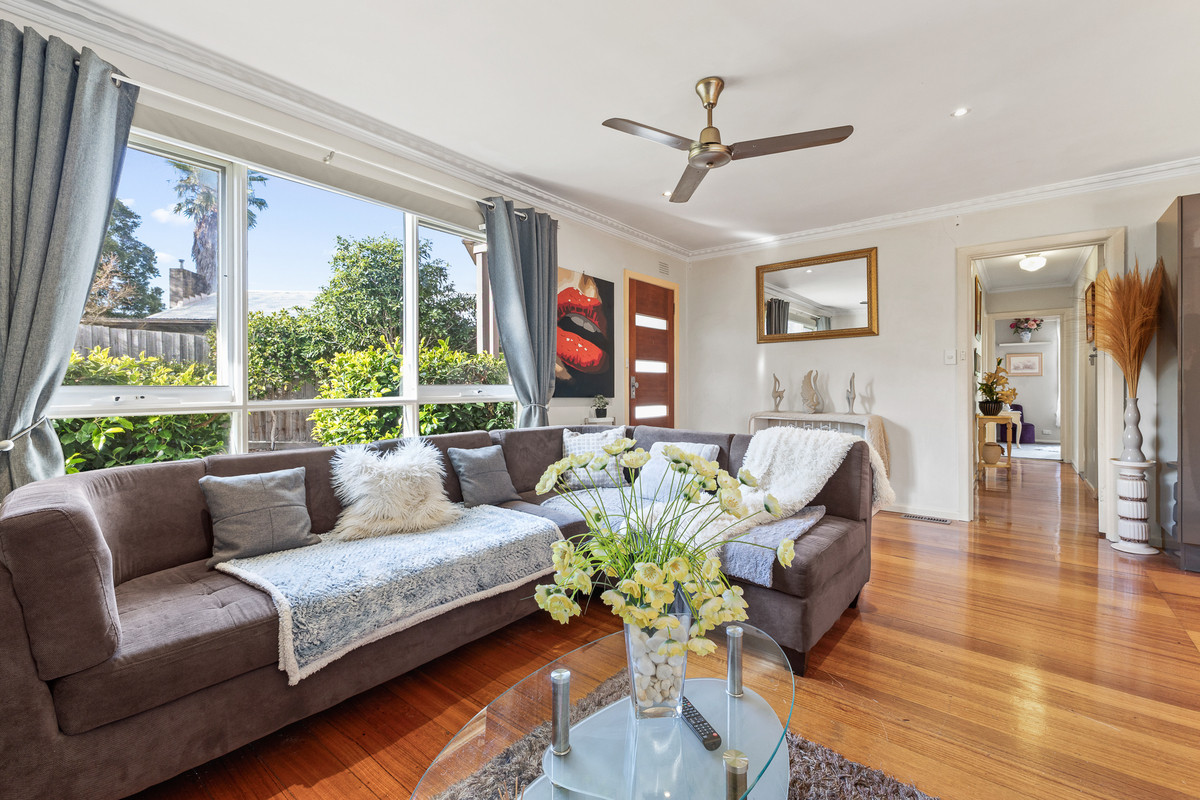 41 Silverton Drive, Ferntree Gully VIC 3156, Ferntree Gully - Thumbnail 3