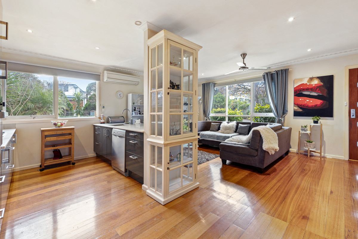 41 Silverton Drive, Ferntree Gully VIC 3156, Ferntree Gully - Thumbnail 5