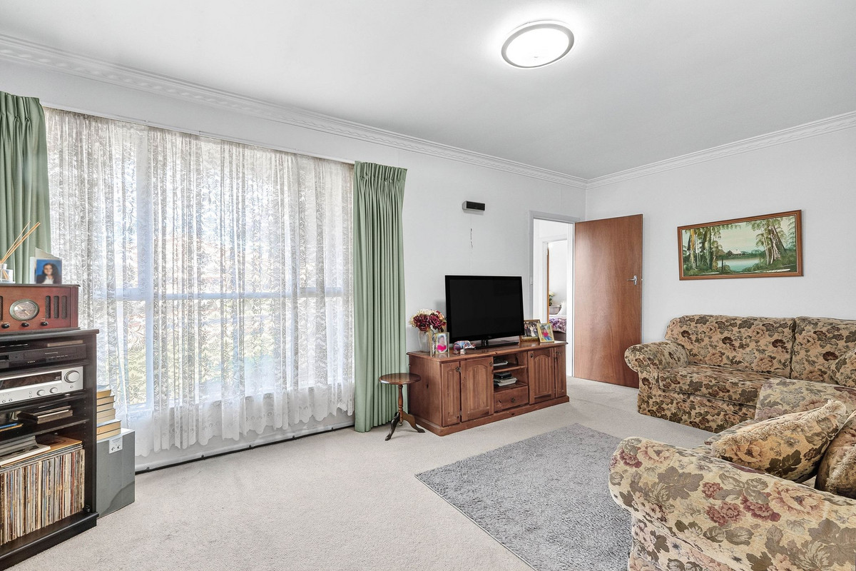 28 Ruhamah Avenue, Bell Post Hill VIC 3215, Bell Post Hill - Thumbnail 3