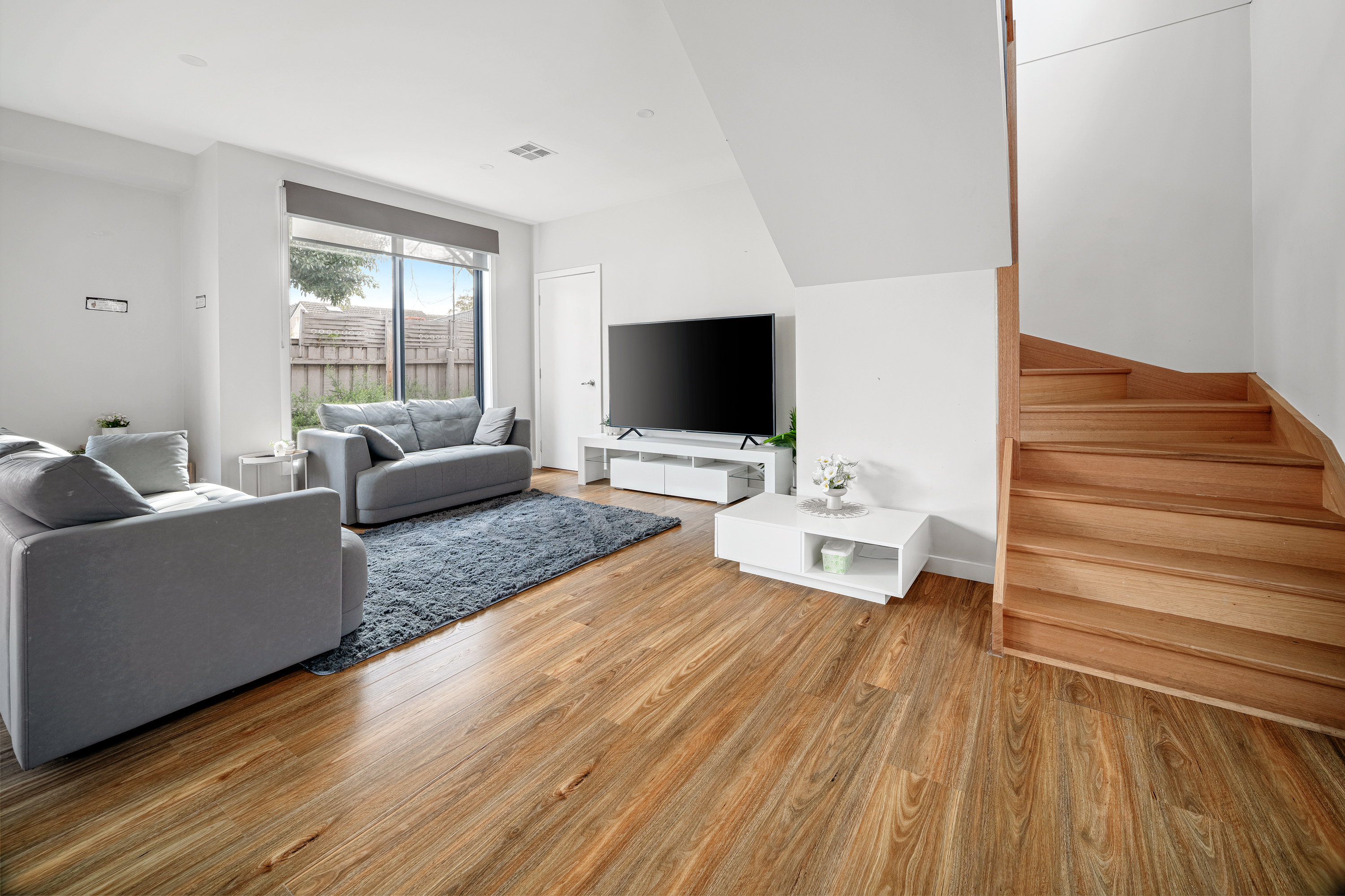 1B Liquidamber St, Doveton VIC, Doveton - Thumbnail 3