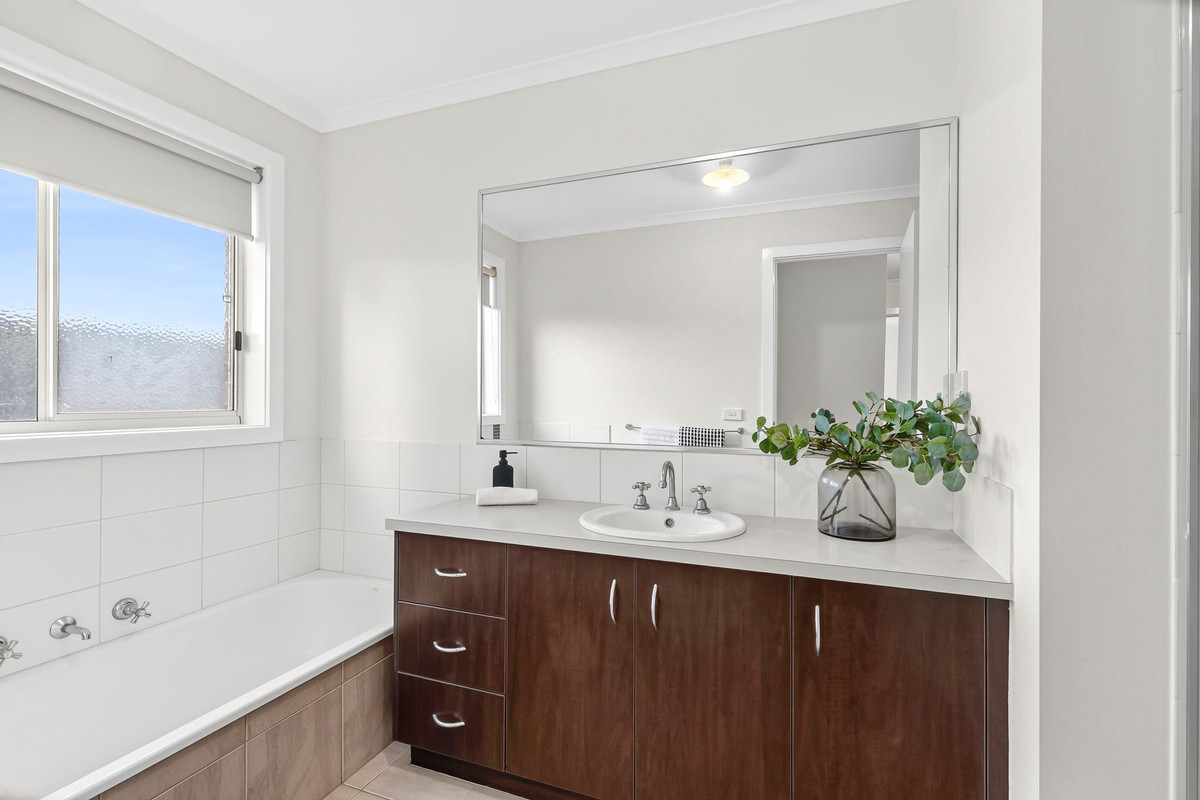 25 Killarney Avenue, Grovedale VIC 3216, Grovedale - Thumbnail 5