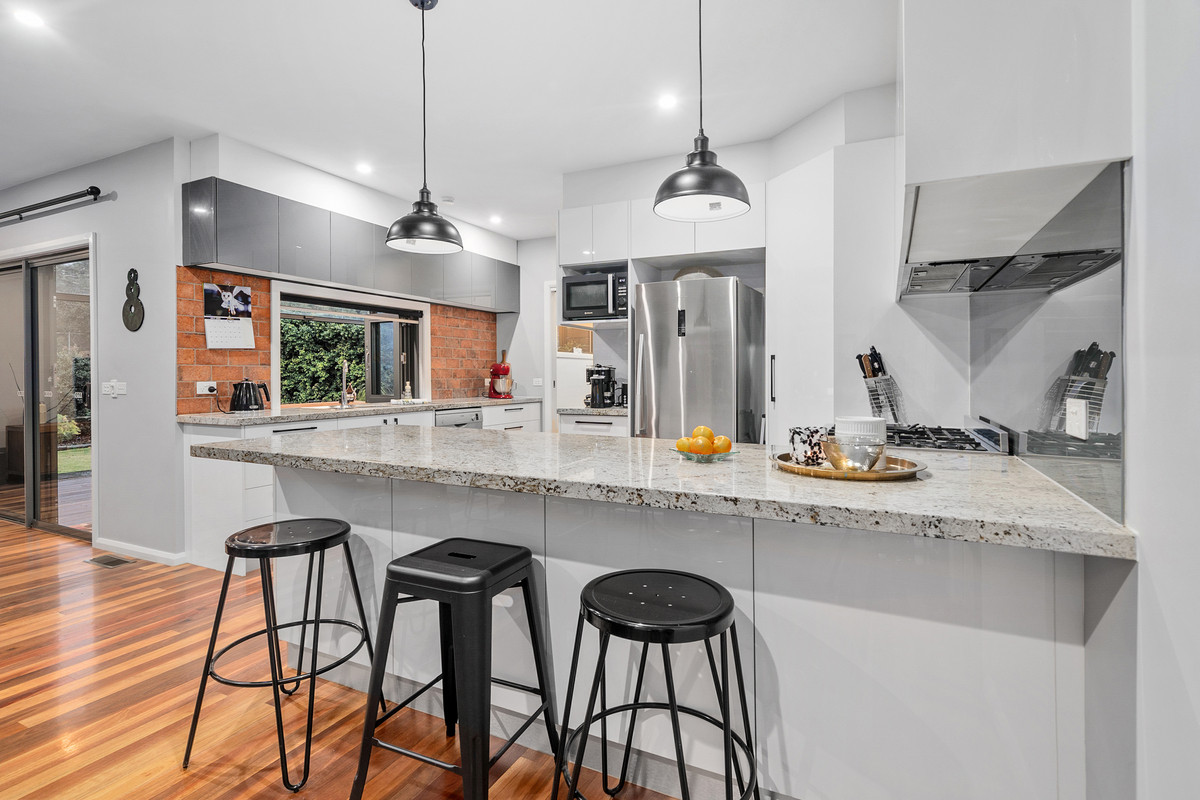 1 Wheatsheaf Road, Glenroy VIC 3046, Glenroy - Thumbnail 2