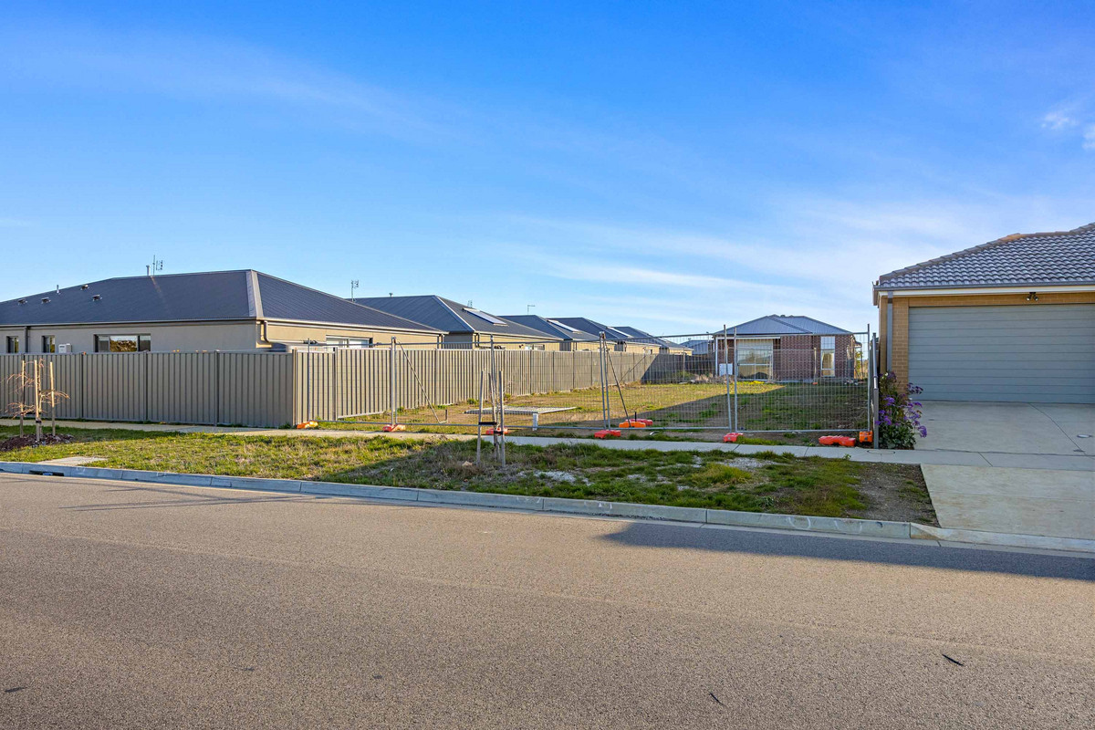 60 Goldfinch Road, Winter Valley VIC 3358, Winter Valley - Thumbnail 5