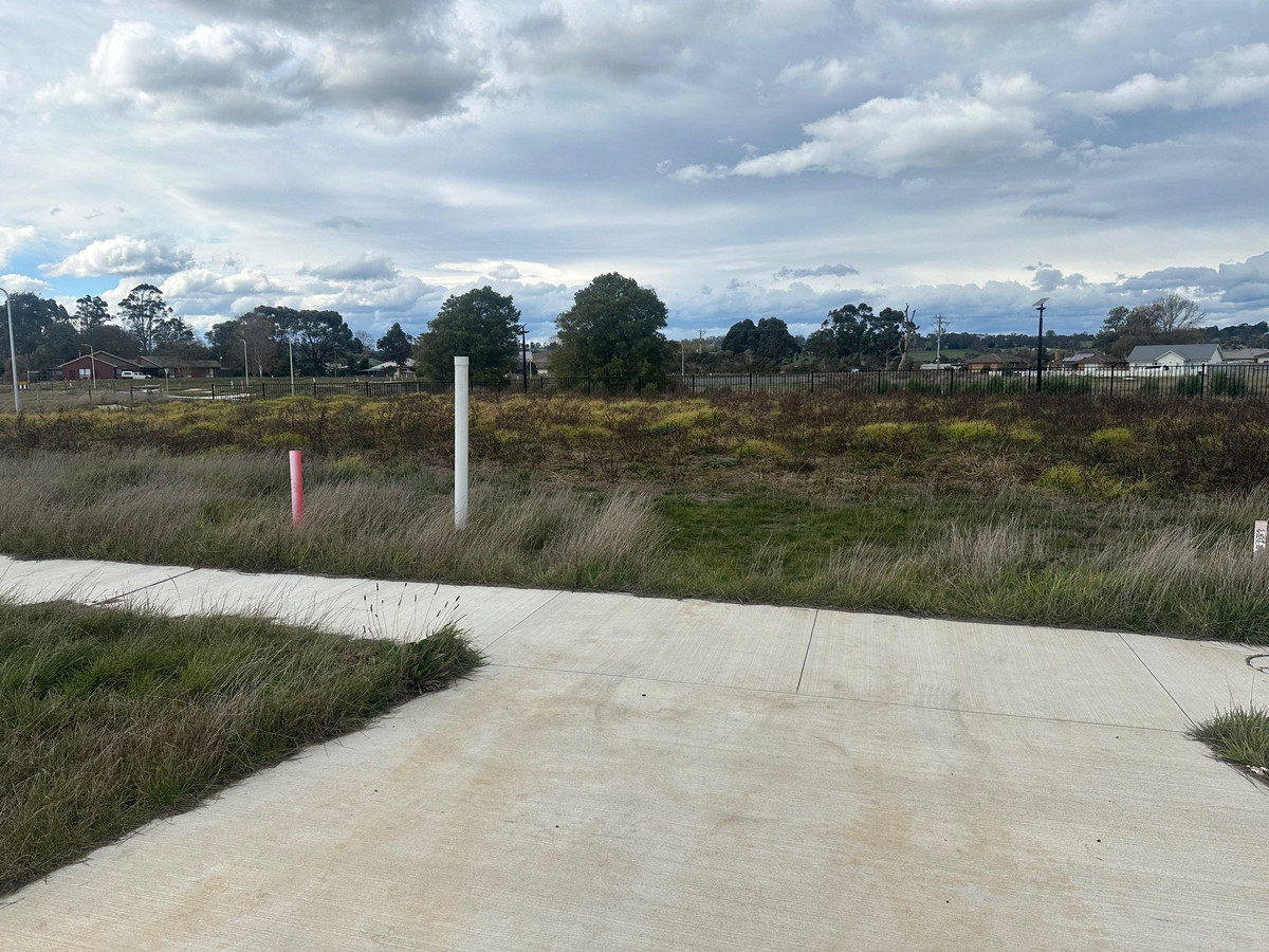 52 Jessie Way, Longwarry VIC 3816, Longwarry - Thumbnail 2