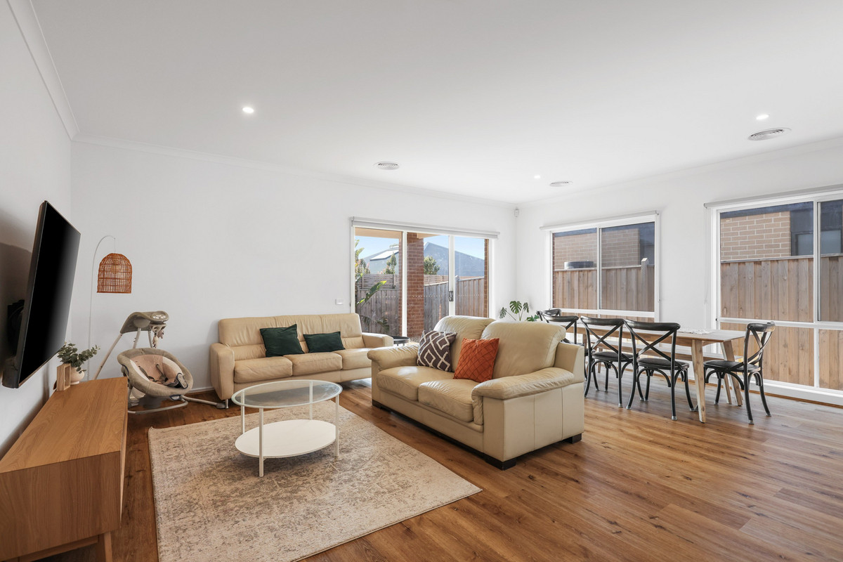 18 Wallaby Grove, Cowes VIC 3922, Cowes - Thumbnail 7