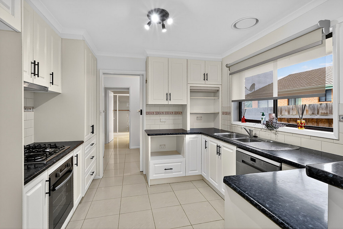 13 Karana Drive, WARRNAMBOOL VIC 3280, Warrnambool - Thumbnail 3