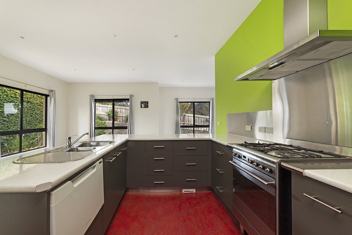 98 Hickford Parade, WARRNAMBOOL VIC 3280, Warrnambool - Thumbnail 7