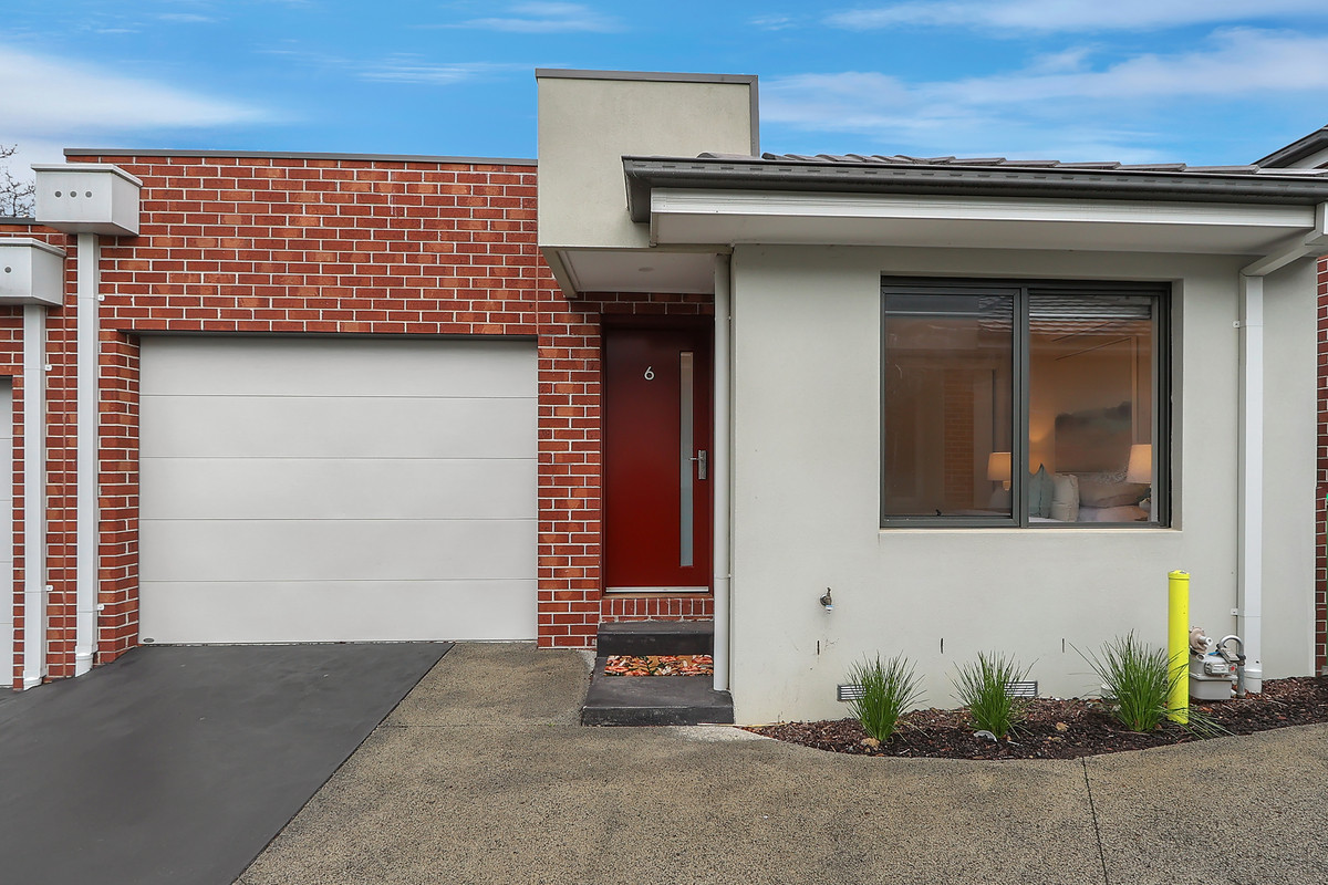 6 Premier Close, MOOROOLBARK VIC 3138, Mooroolbark - Image 1