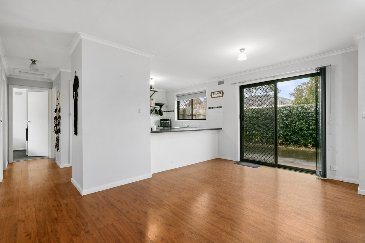 2 / 21 Bunyip Court, MORWELL VIC 3840, Morwell - Thumbnail 6