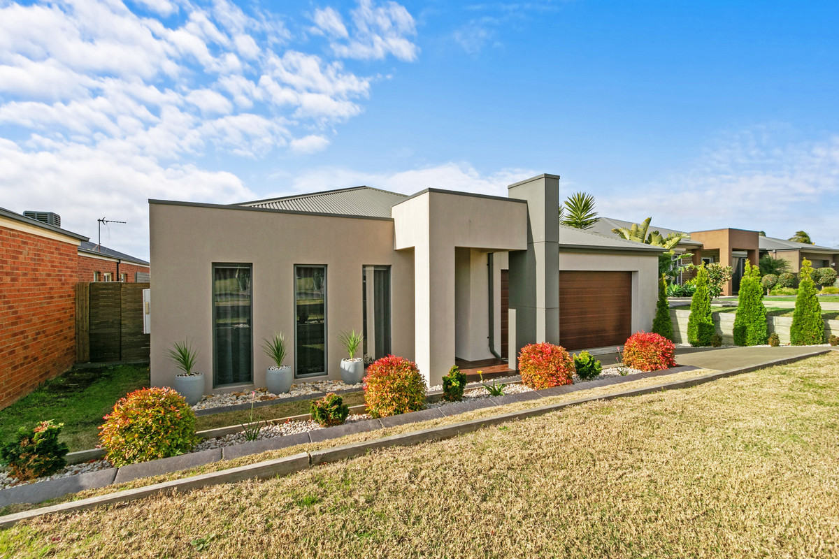 2 / 2 McClure Court, Traralgon VIC 3844, Traralgon - Thumbnail 2