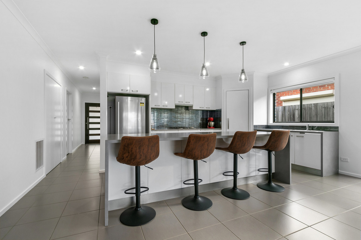 2 / 2 McClure Court, Traralgon VIC 3844, Traralgon - Thumbnail 3