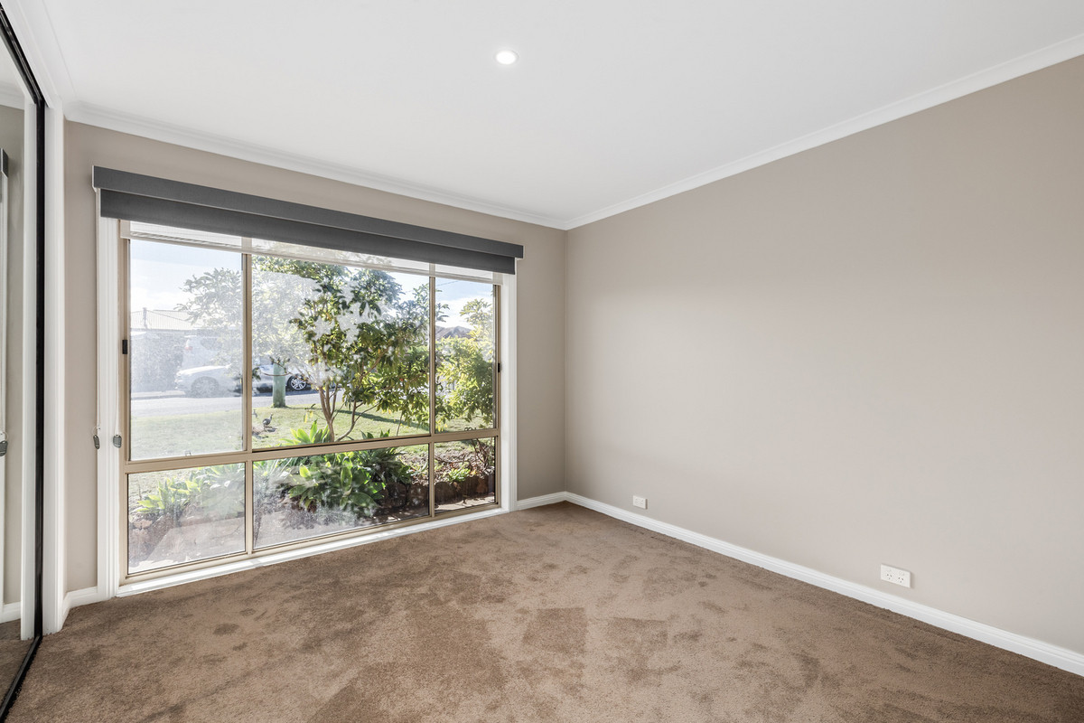 8 Carapooka Avenue, CLIFTON SPRINGS VIC 3222, Clifton Springs - Thumbnail 4