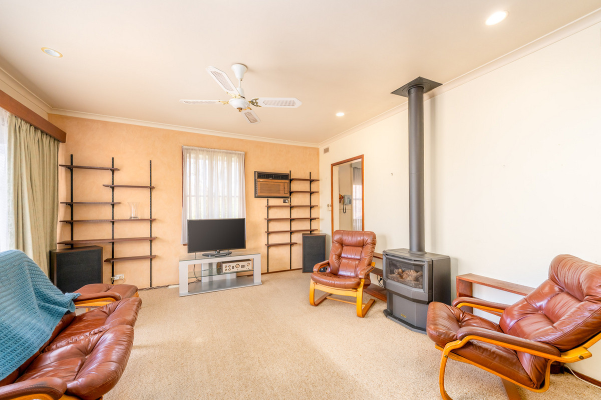 2 Service Street, Shepparton VIC 3630, Shepparton - Thumbnail 2