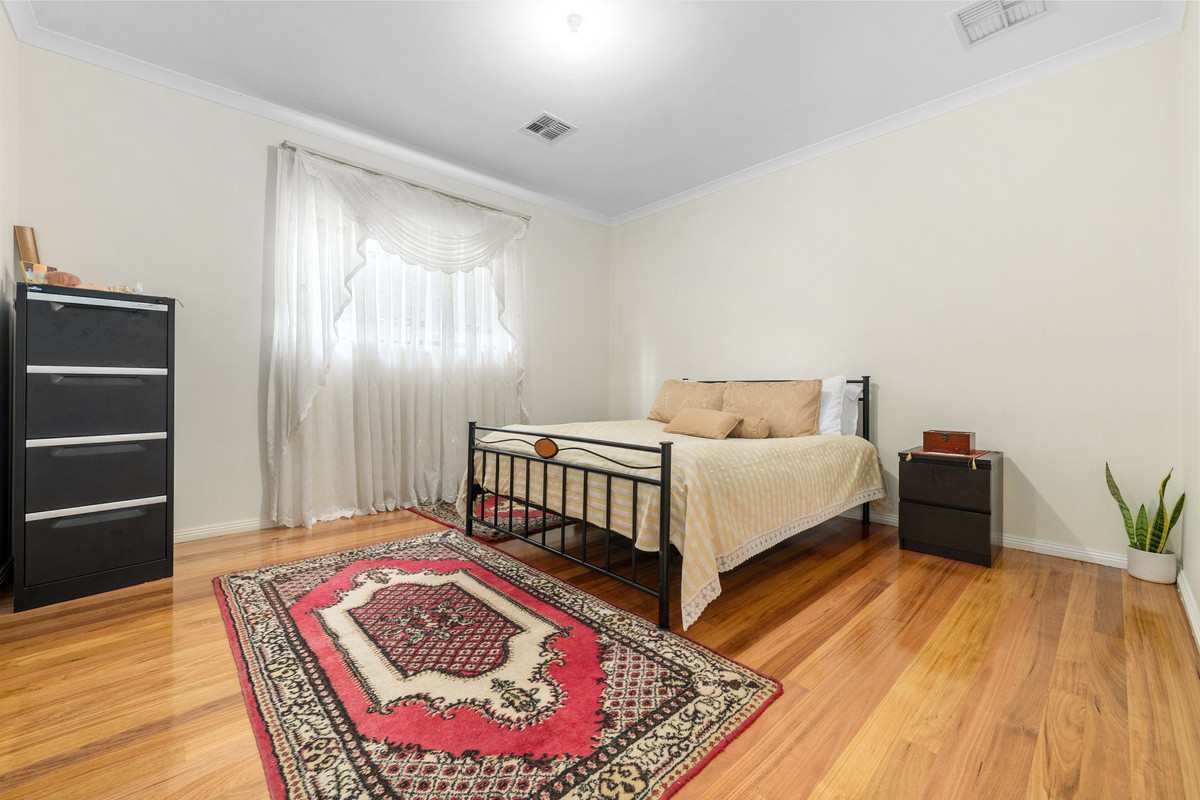 102 Marigold Crescent, Gowanbrae VIC 3043, Gowanbrae - Thumbnail 8