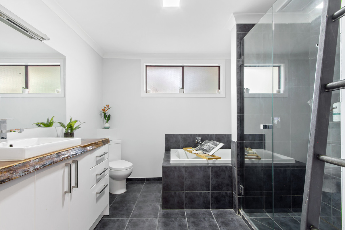 16 Tobruk Street, Morwell VIC 3840, Morwell - Thumbnail 4