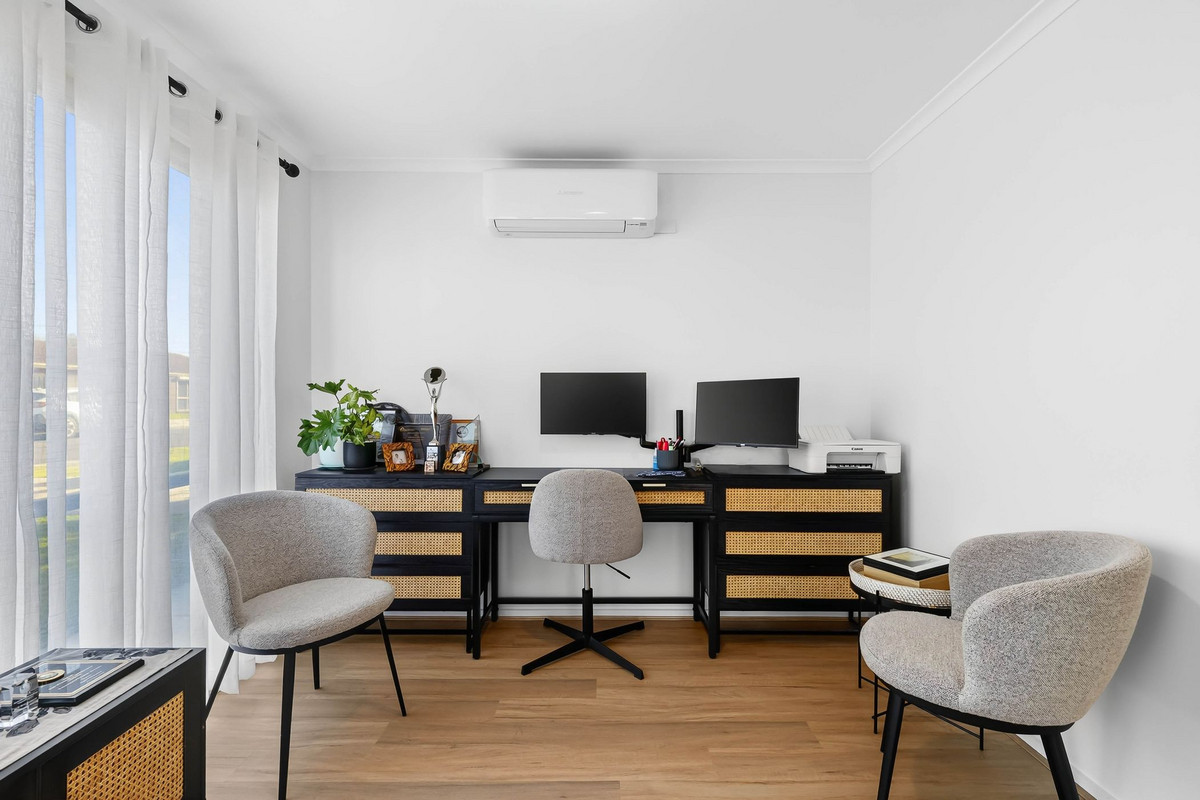 3 Stanford Court, Whittington VIC 3219, Whittington - Thumbnail 2