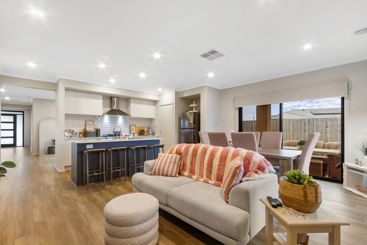 4 Caspian Court, Newborough VIC 3825, Newborough - Thumbnail 6