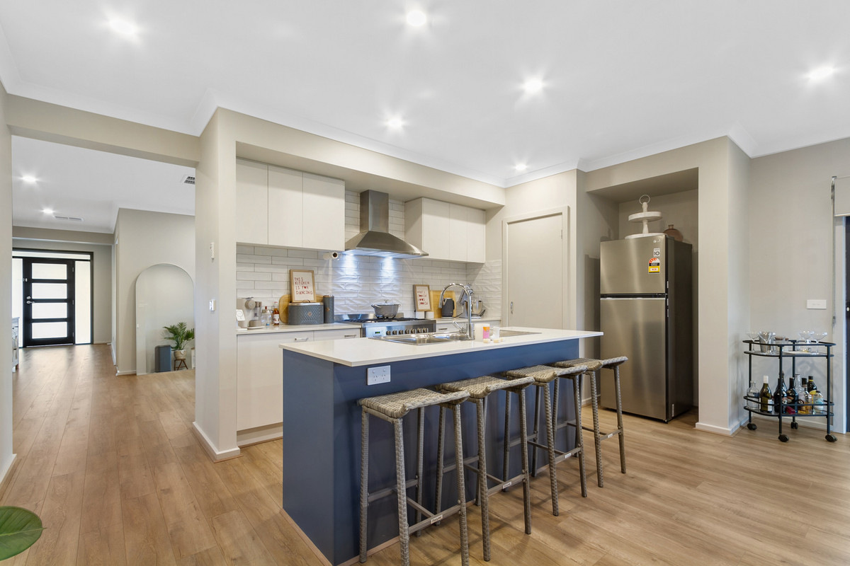4 Caspian Court, Newborough VIC 3825, Newborough - Thumbnail 3