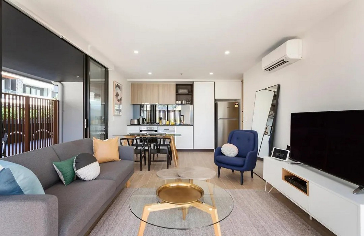 G02C / 3 Snake Gully Drive, Bundoora VIC 3083, Bundoora - Thumbnail 2