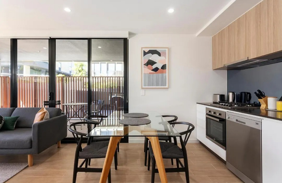 G02C / 3 Snake Gully Drive, Bundoora VIC 3083, Bundoora - Thumbnail 3