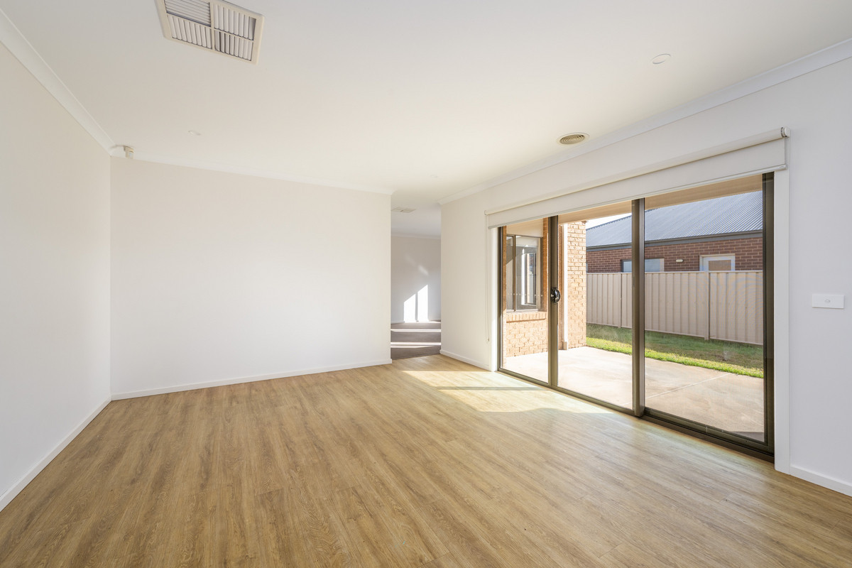 3 Ranfurly Crescent, KIALLA VIC 3631, Kialla - Thumbnail 5