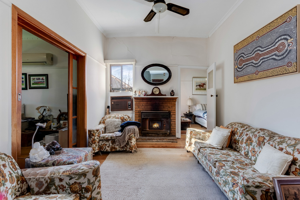 5 Reef Street, Wedderburn VIC 3518, Wedderburn - Thumbnail 2