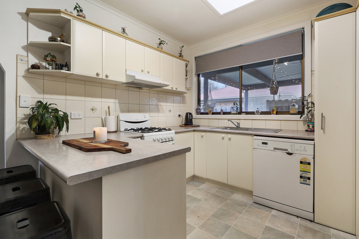 1 / 14 Wordsworth Street, Mooroolbark VIC 3138, Mooroolbark - Thumbnail 4