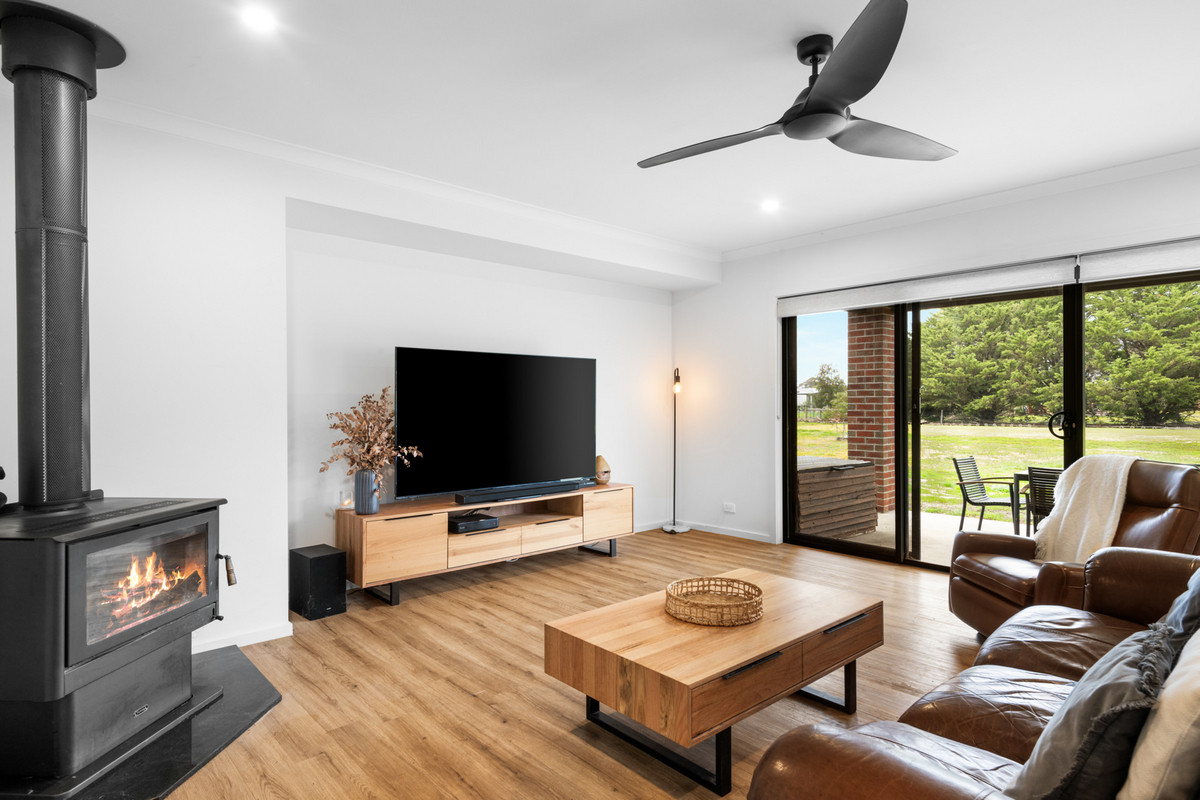 121 Clyde Road, Bannockburn VIC 3331, Bannockburn - Thumbnail 5