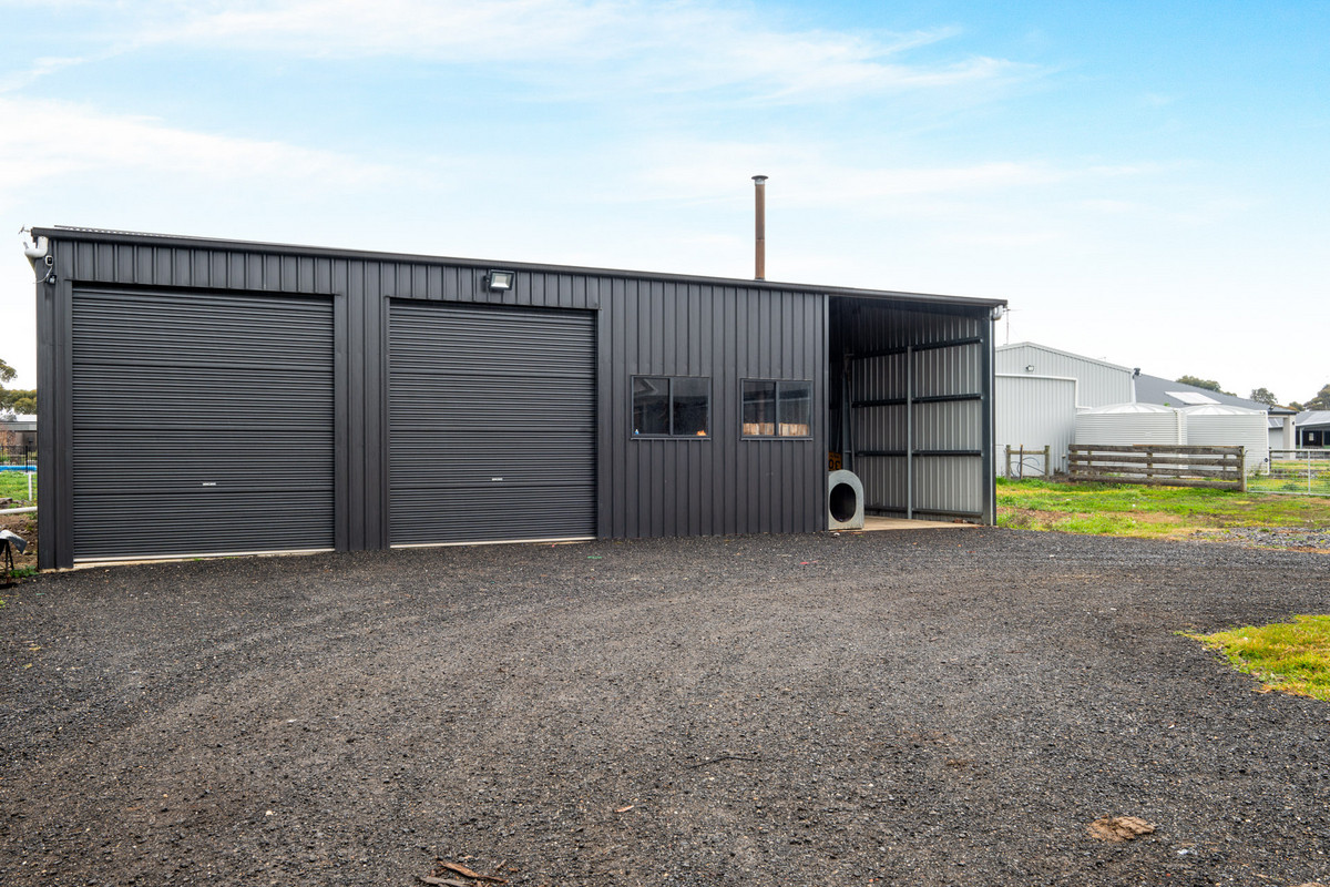121 Clyde Road, Bannockburn VIC 3331, Bannockburn - Thumbnail 3