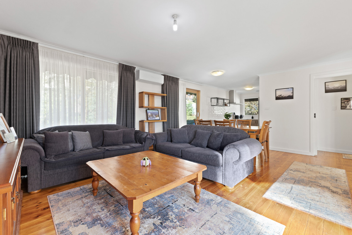 1 / 4 The Crescent, Ferntree Gully VIC 3156, Ferntree Gully - Thumbnail 3