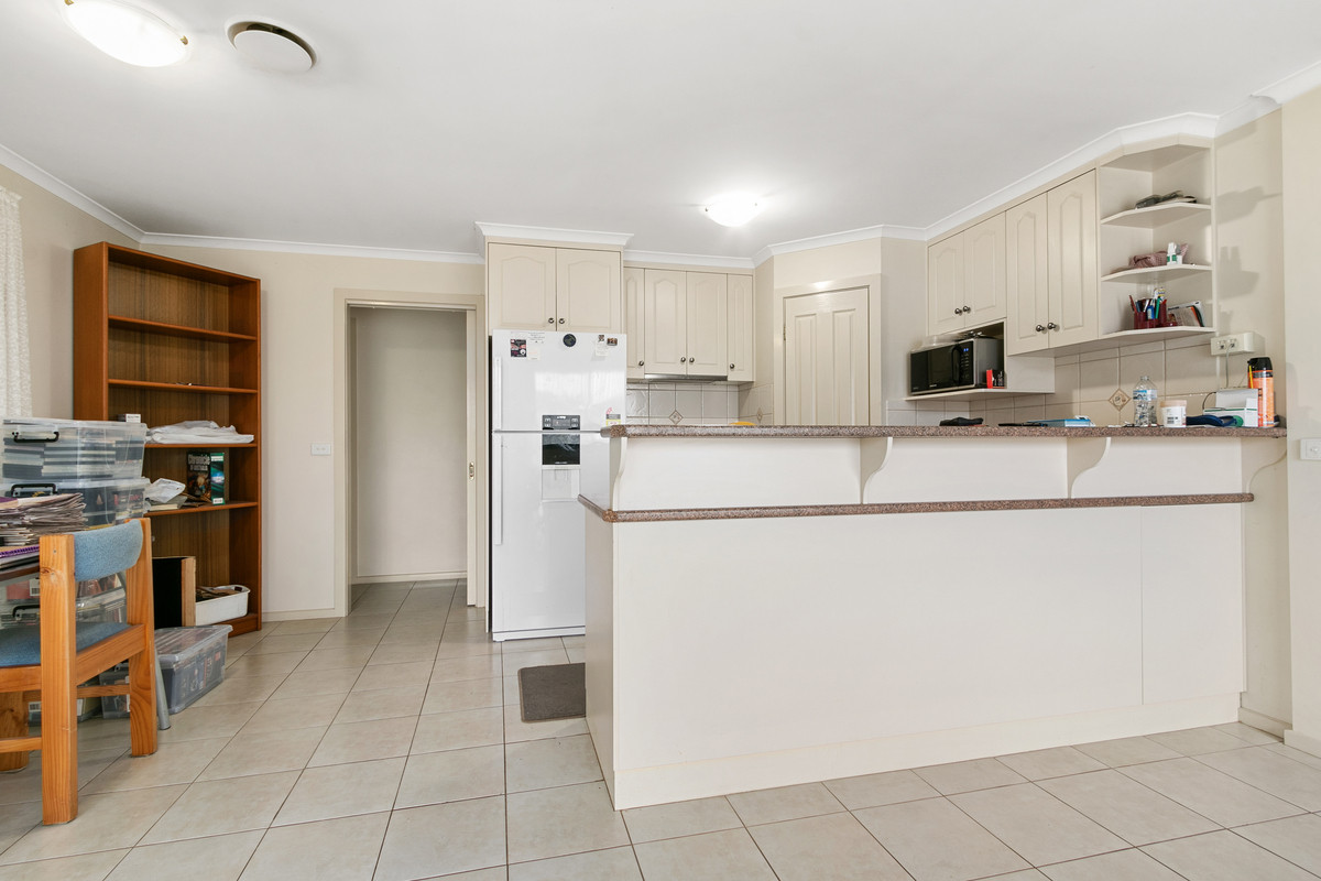 1 & 2 / 64 Bridle Road, Morwell VIC 3840, Morwell - Thumbnail 5