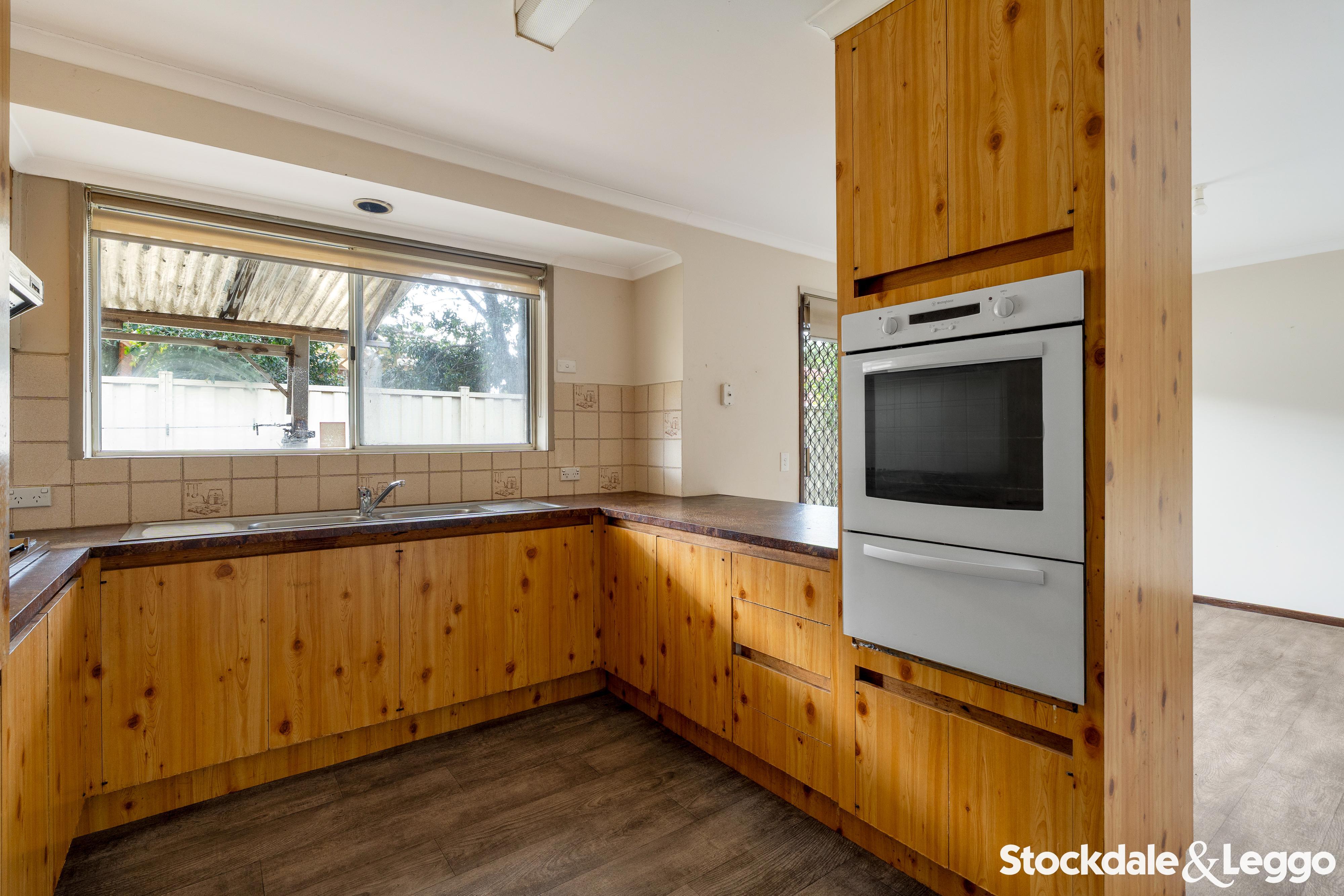 6 Asquith Court, Epping VIC, Epping - Thumbnail 4