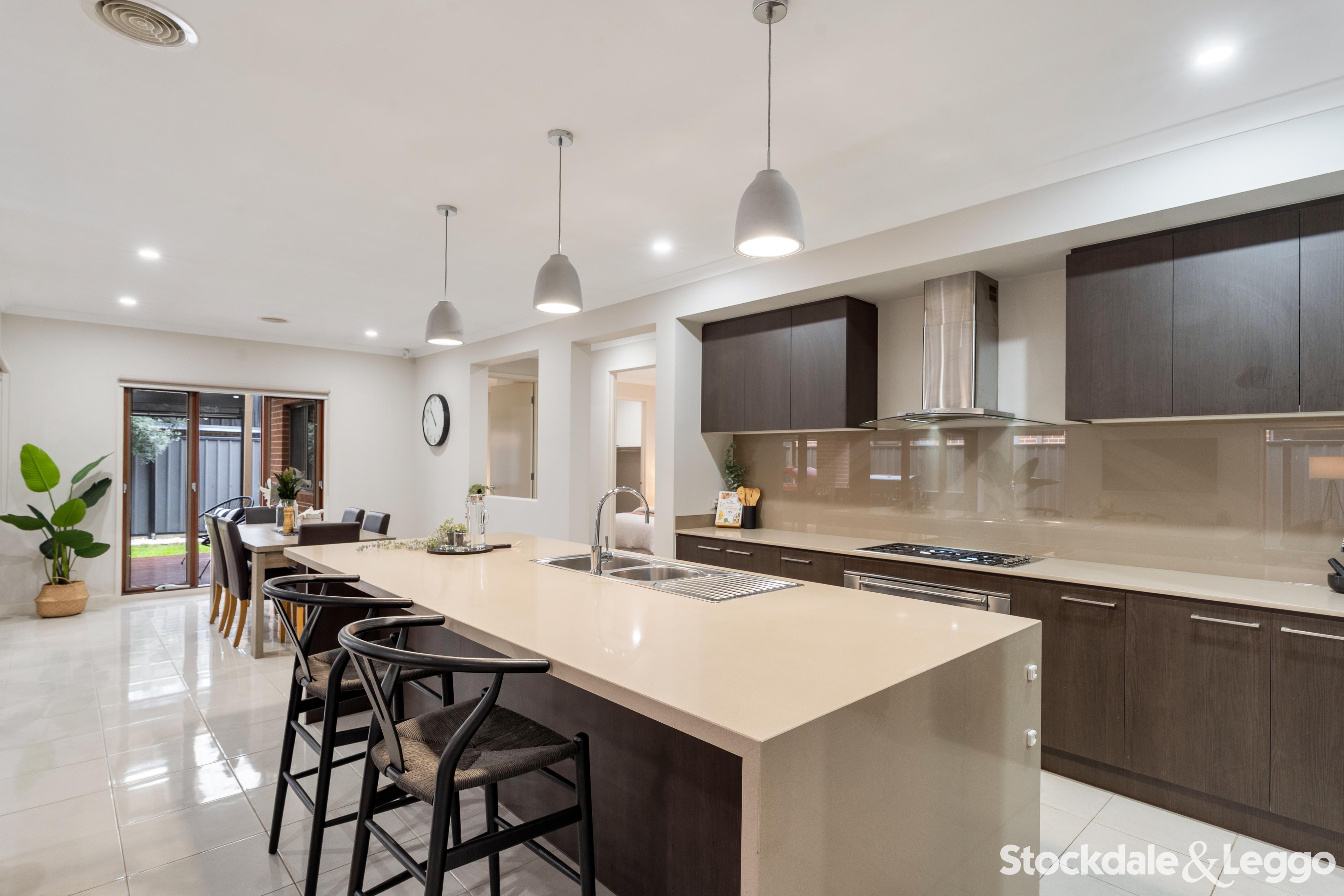 118 Horizon Boulevard, Greenvale VIC, Greenvale - Thumbnail 3