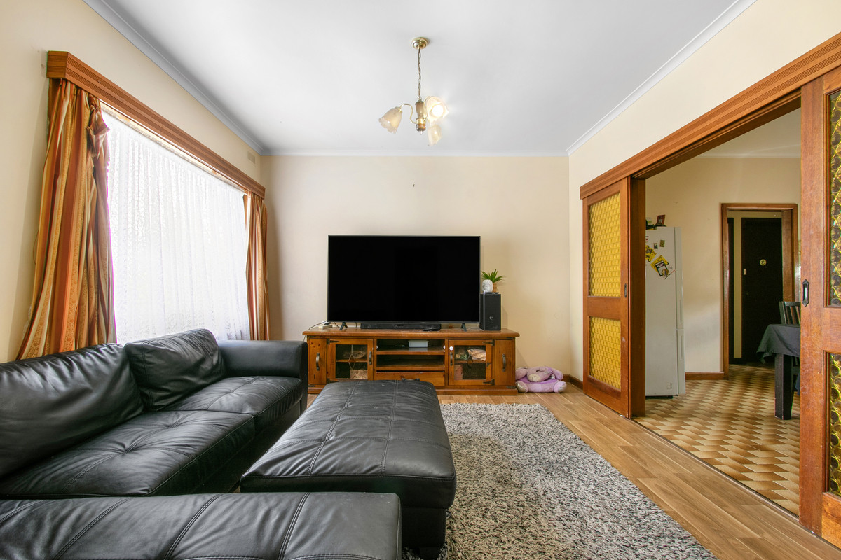 17 Donald Street, Morwell VIC 3840, Morwell - Thumbnail 8