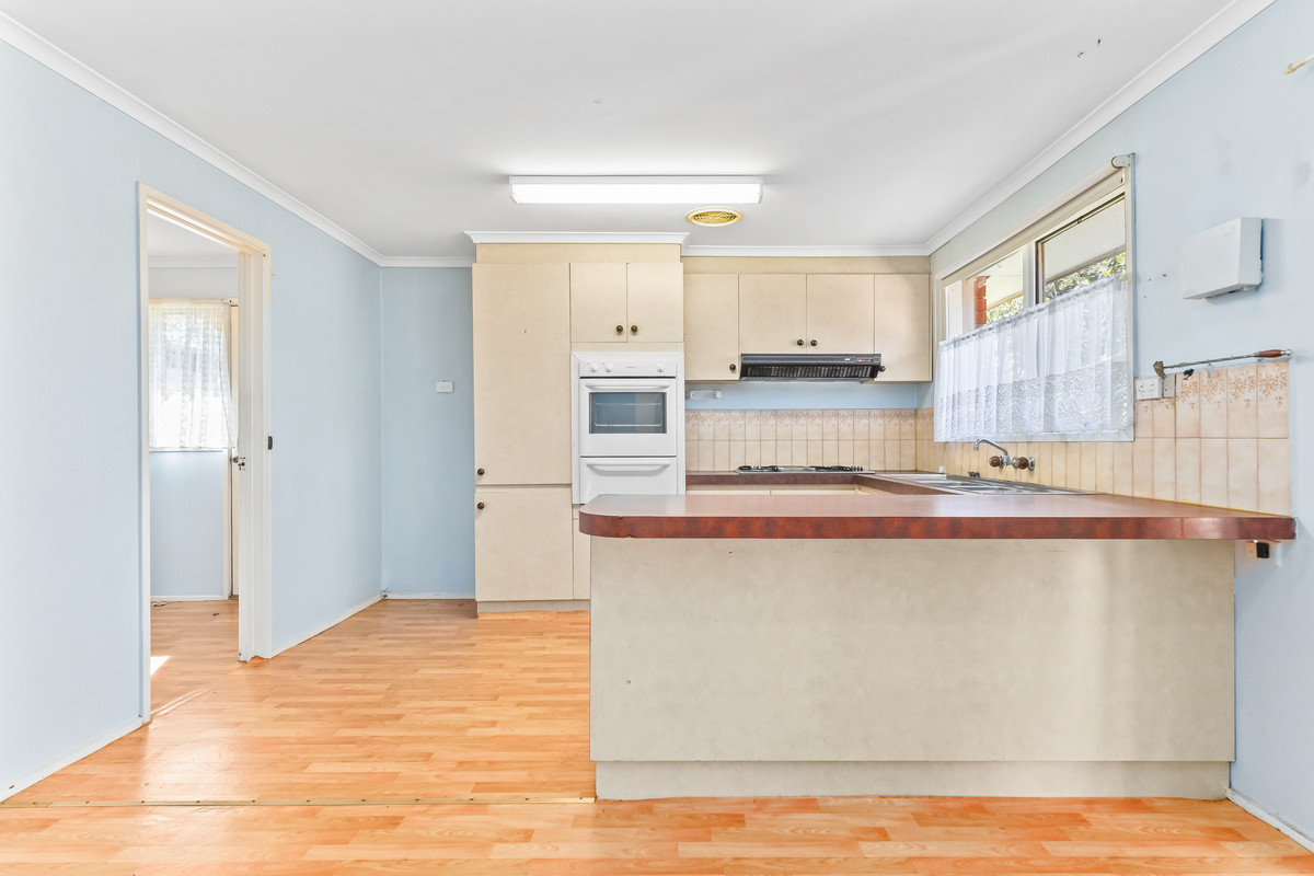 111 Clarendon Street, Cranbourne VIC 3977, Cranbourne - Thumbnail 6