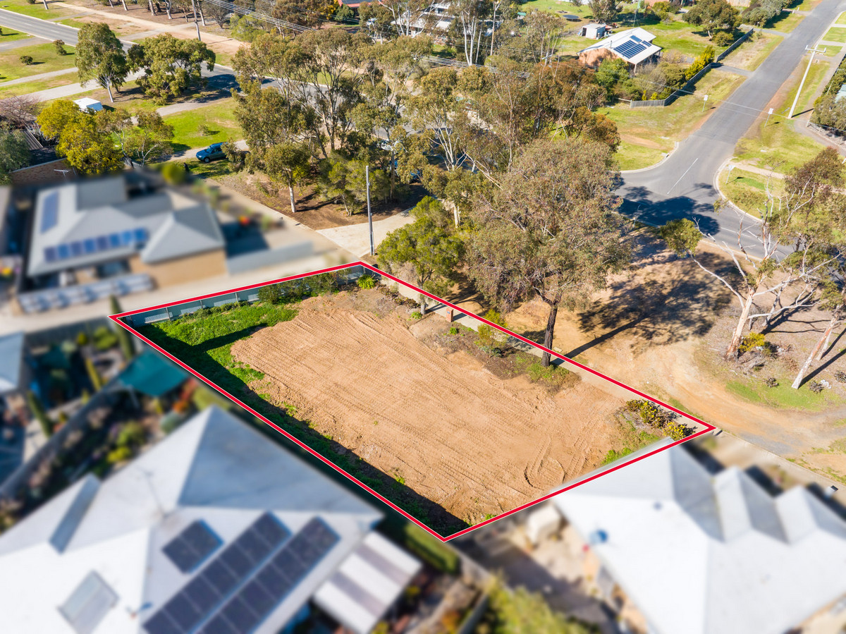 17 Burnside Road, Bannockburn VIC 3331, Bannockburn - Thumbnail 3
