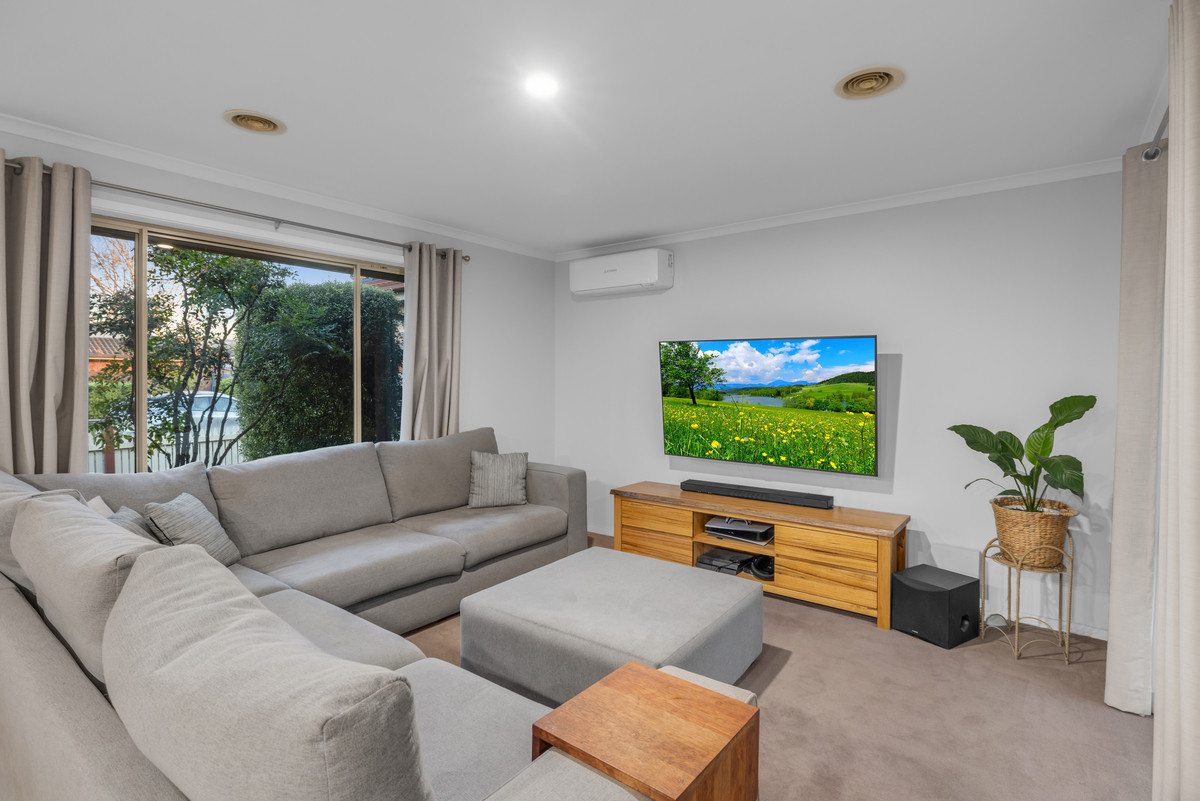 2 Millbank Place, Cranbourne VIC 3977, Cranbourne - Thumbnail 3