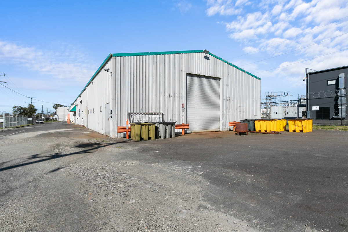 51-53 Della Torre Road, MOE VIC 3825, Moe - Thumbnail 2