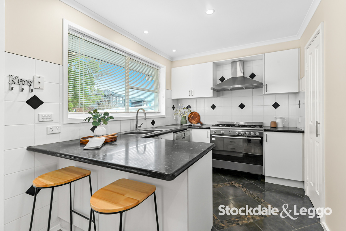 13 Cottage Court, Hampton Park VIC 3976, Hampton Park - Thumbnail 3