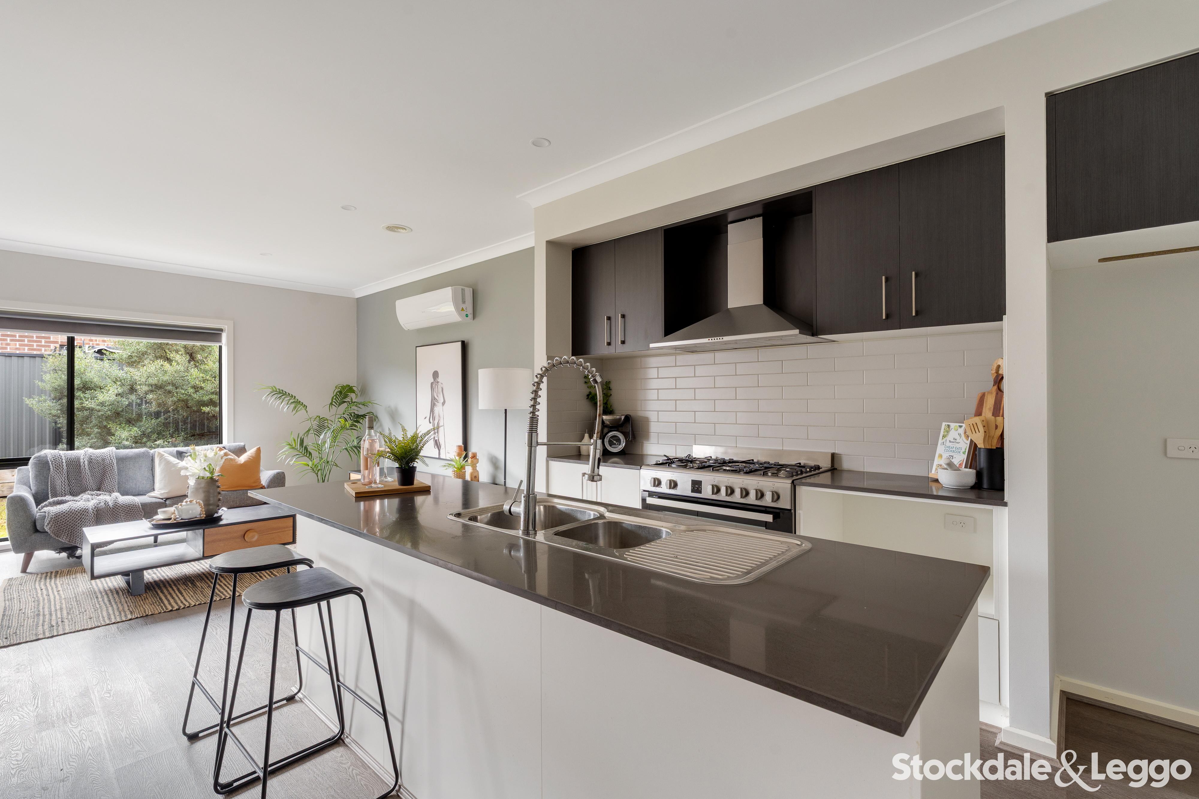 9 Cromarty Crescent, Kalkallo VIC, Kalkallo - Thumbnail 3