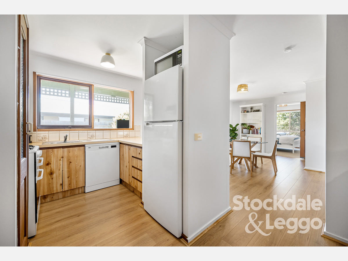 6 Howqua Drive, Capel Sound VIC 3940, Capel Sound - Thumbnail 2