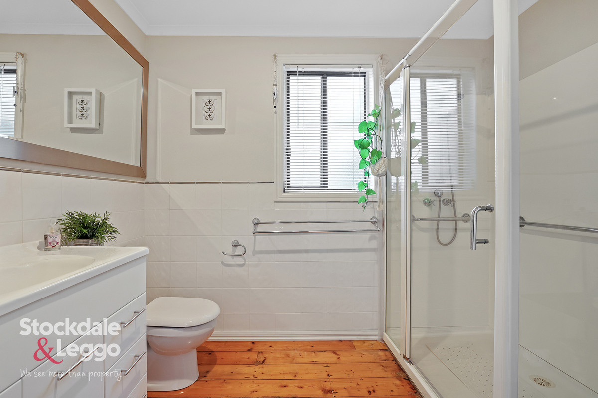 5 Brennan Street, Mirboo North VIC 3871, Mirboo North - Thumbnail 8