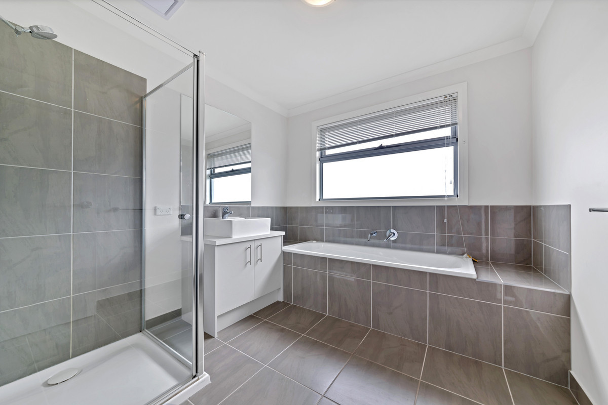 7 Dapper Way, Craigieburn VIC 3064, Craigieburn - Thumbnail 6