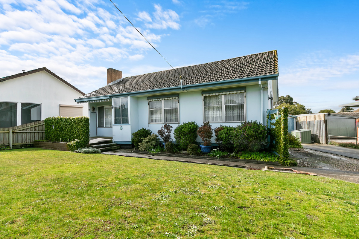 10 Junier Street, Morwell VIC 3840, Morwell - Thumbnail 2
