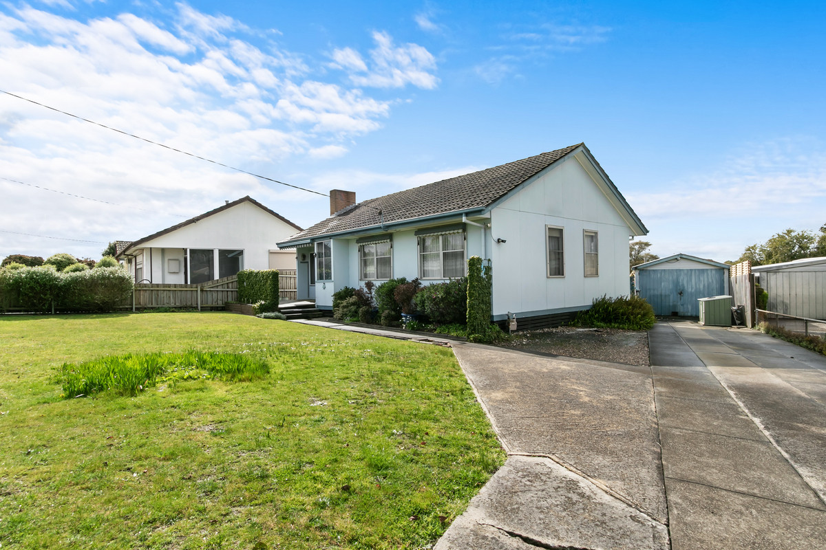 10 Junier Street, Morwell VIC 3840, Morwell - Thumbnail 3