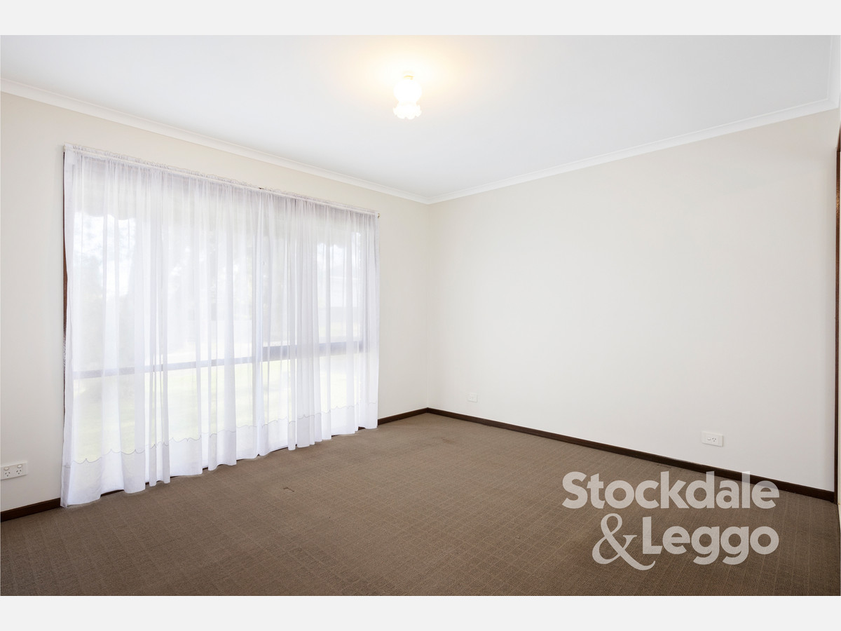 1 / 27 Seventh Avenue, Rosebud VIC 3939, Rosebud - Thumbnail 7