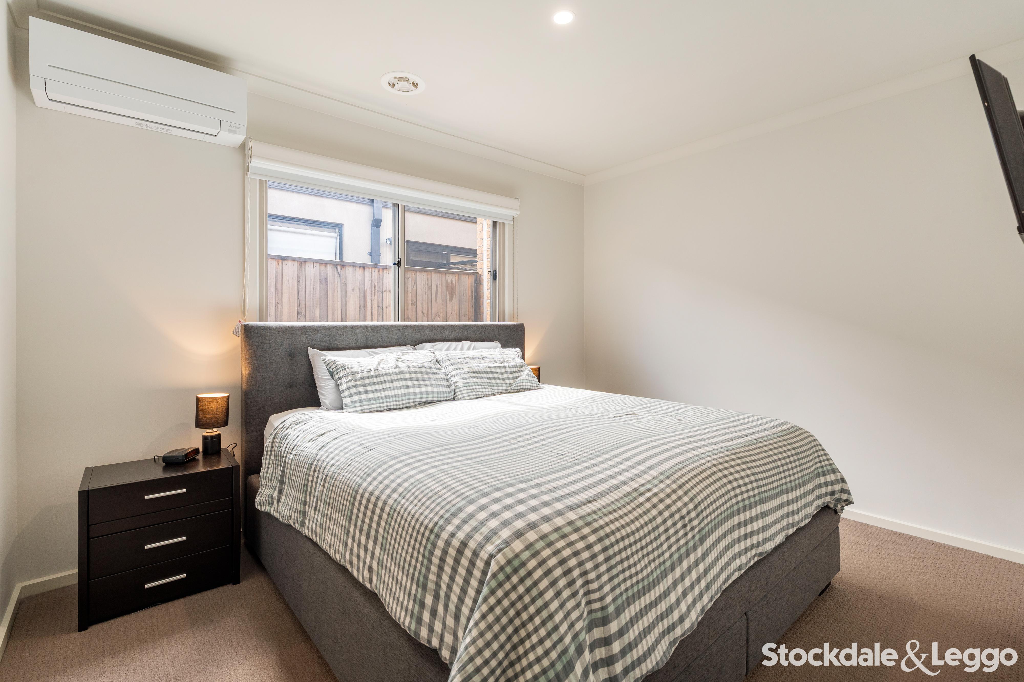 10 Kokoda Drive, Sunbury VIC, Sunbury - Thumbnail 4