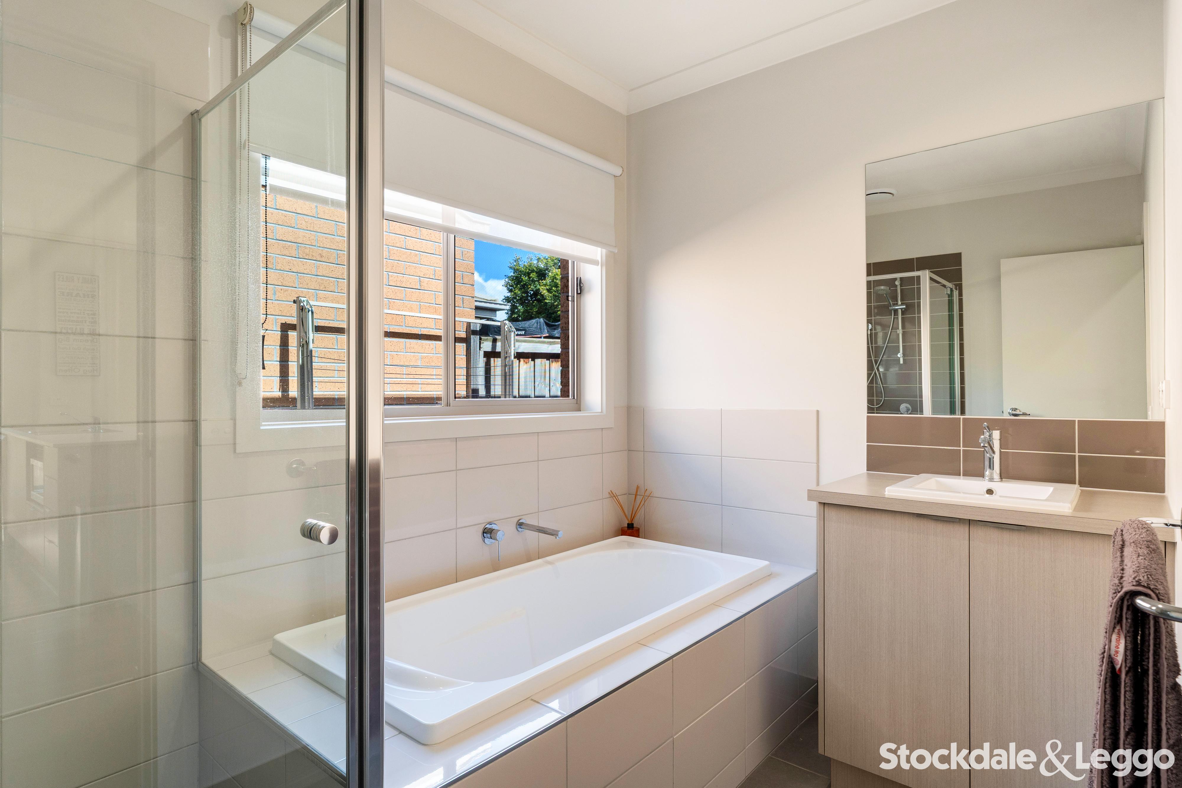 10 Kokoda Drive, Sunbury VIC, Sunbury - Thumbnail 7